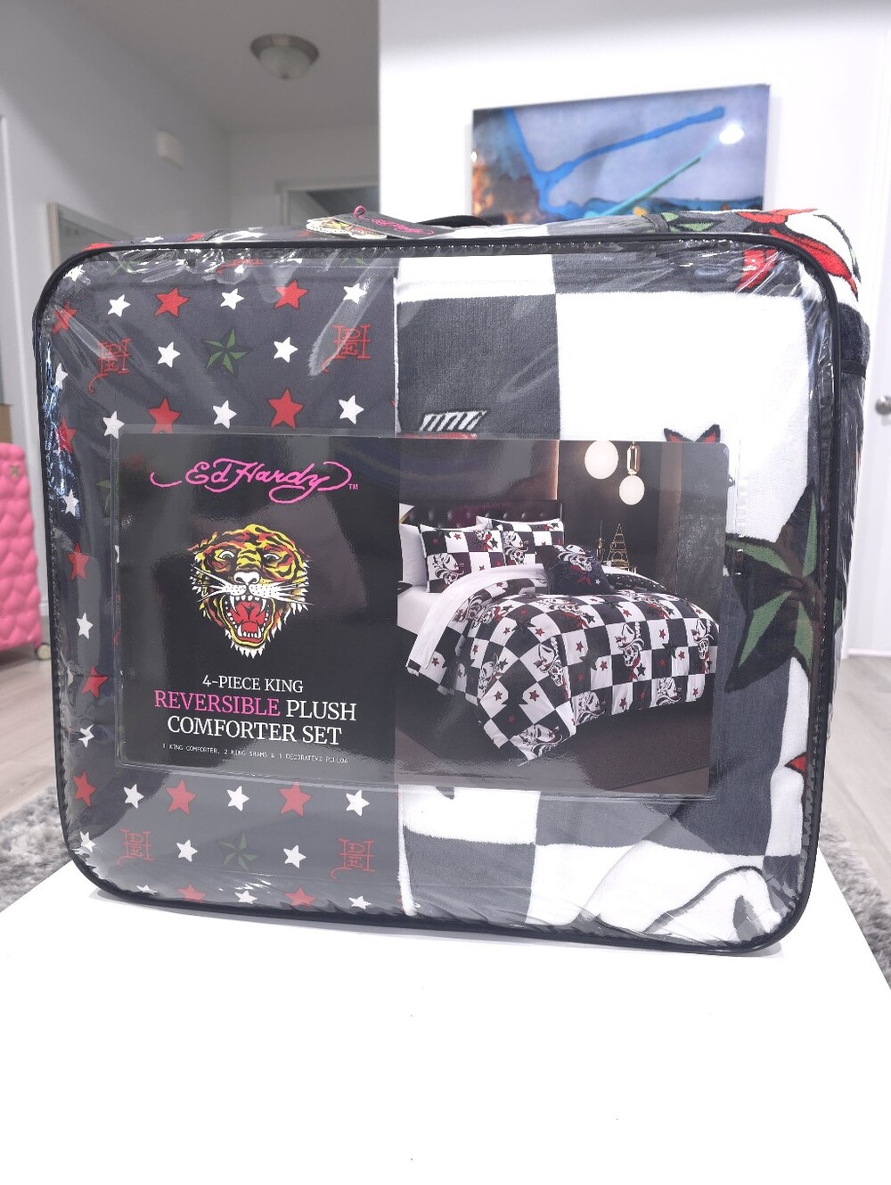 Ed Hardy KING 4 Piece Luxurious Black and White Checkered Plush Comforter Set